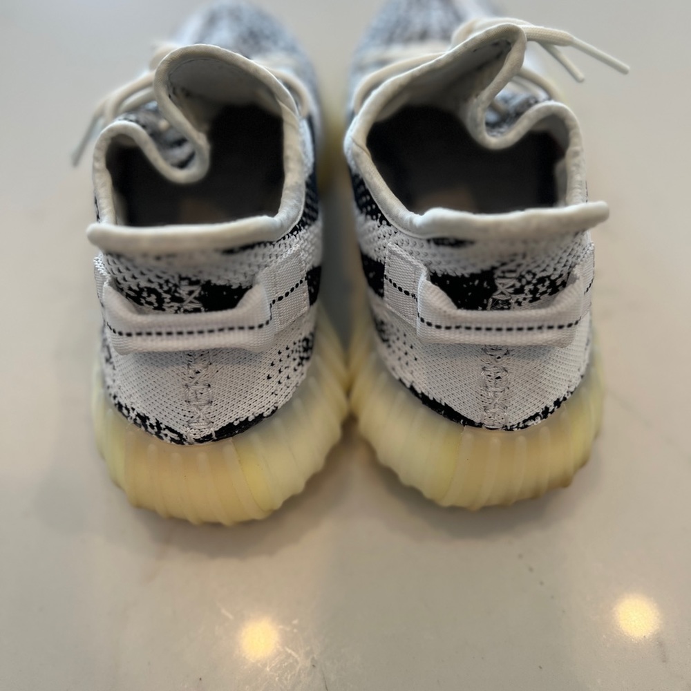 Yeezy zebra - Picture 5 of 5